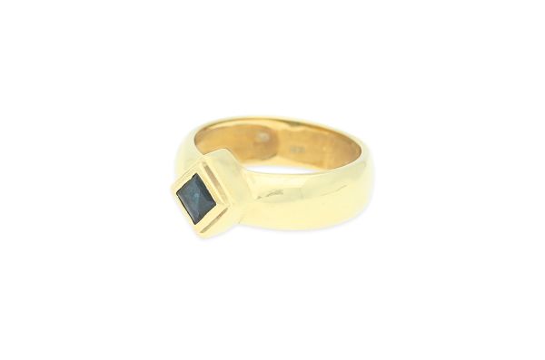 Ring • 585 Gold • Saphir